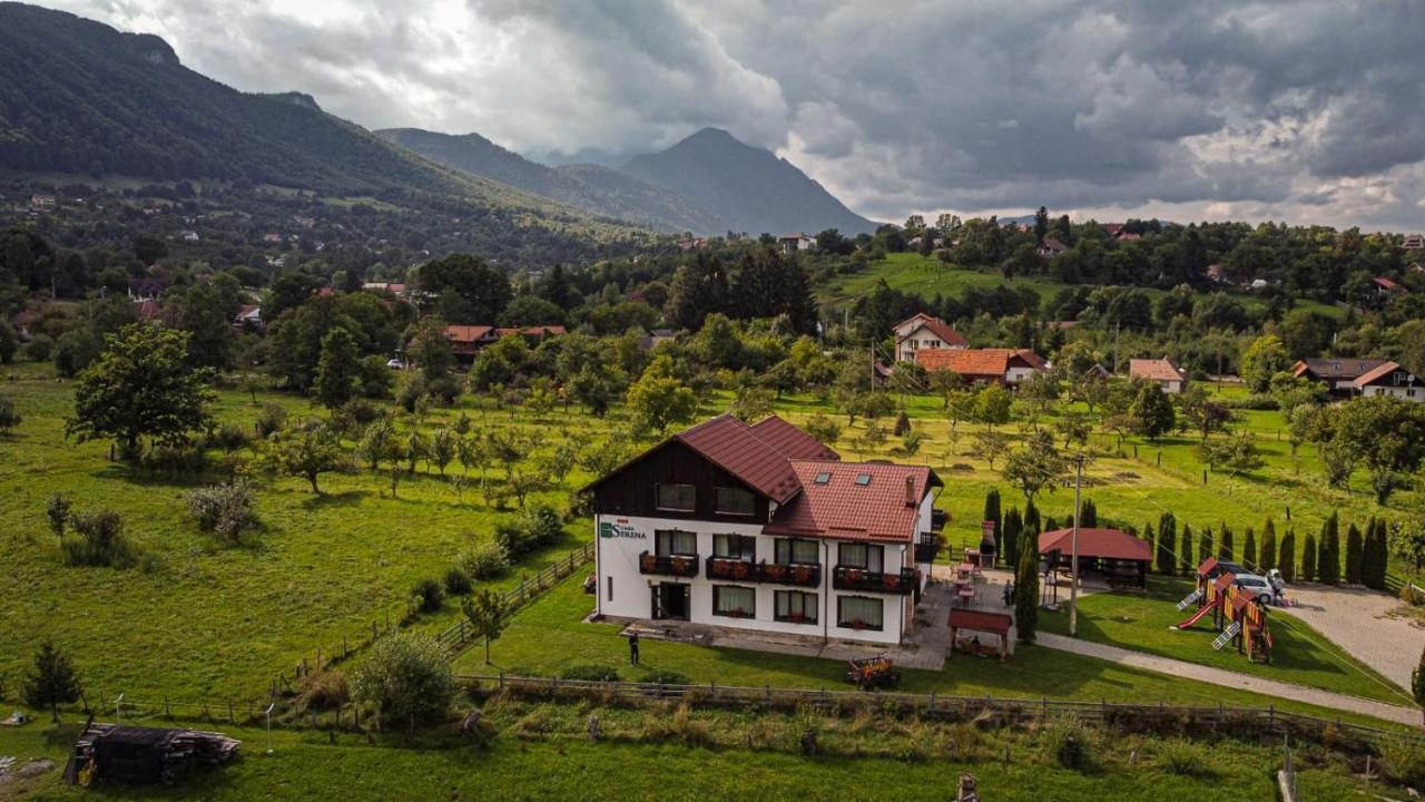 Serena Guesthouse Bran Bran  Exteriér fotografie